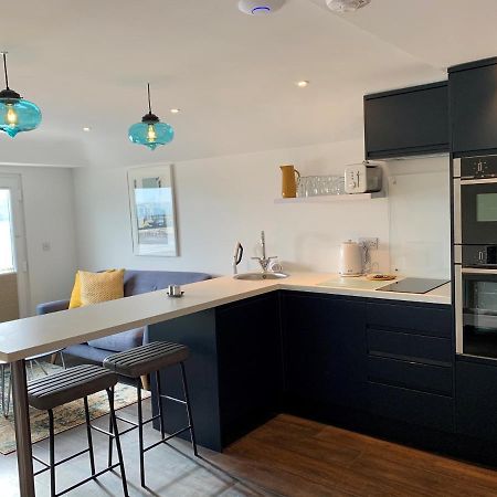 Modern Studio Apartment With Stunning Views! St Ives Buitenkant foto