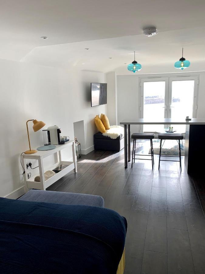 Modern Studio Apartment With Stunning Views! St Ives Buitenkant foto