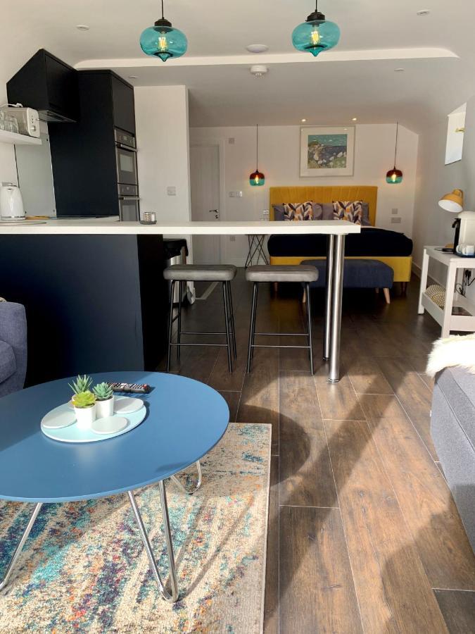 Modern Studio Apartment With Stunning Views! St Ives Buitenkant foto