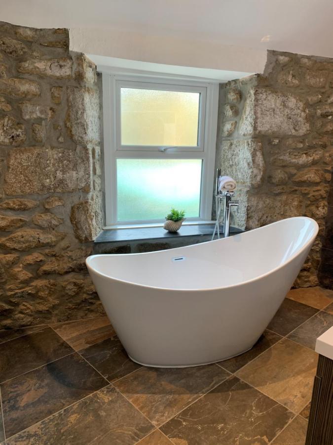 Modern Studio Apartment With Stunning Views! St Ives Buitenkant foto